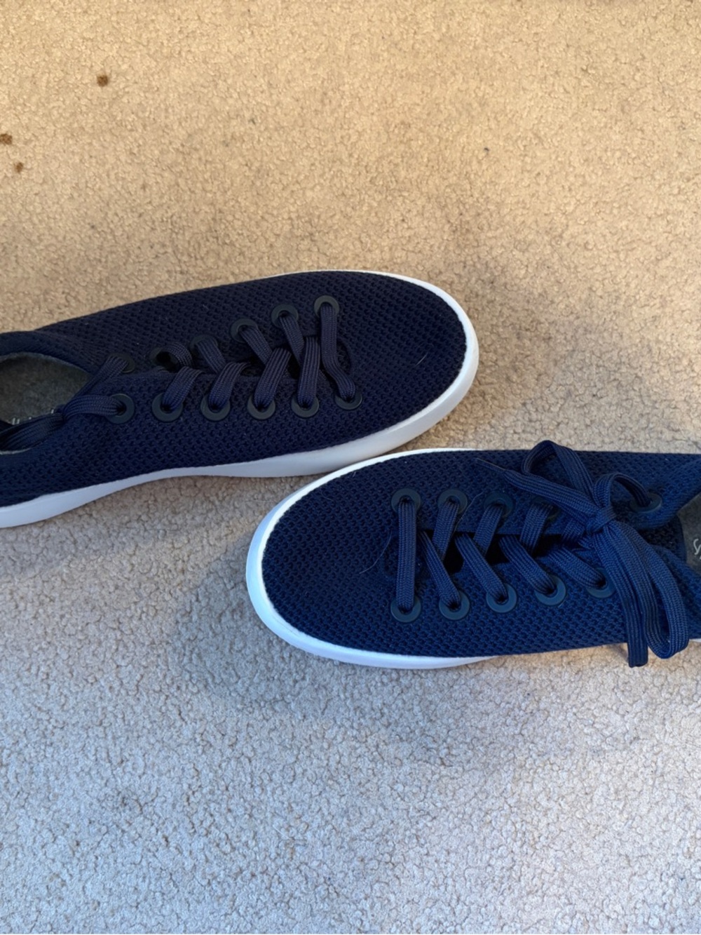 allbirds Men's Navy Cruiser shoes Size 9(SUPER COMFORTABLE)